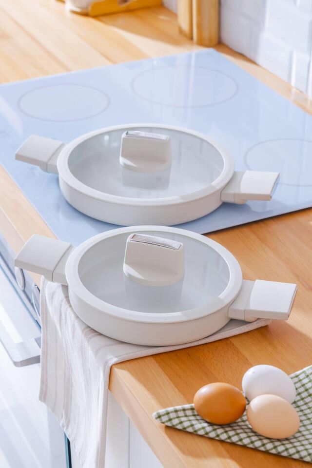 طقم أواني Ultimate Pro من قطعتين بغطاء سيليكون