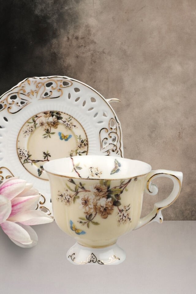 Flower Bej Altın 6’lı Ayaklı Kahve Fincan Takımı