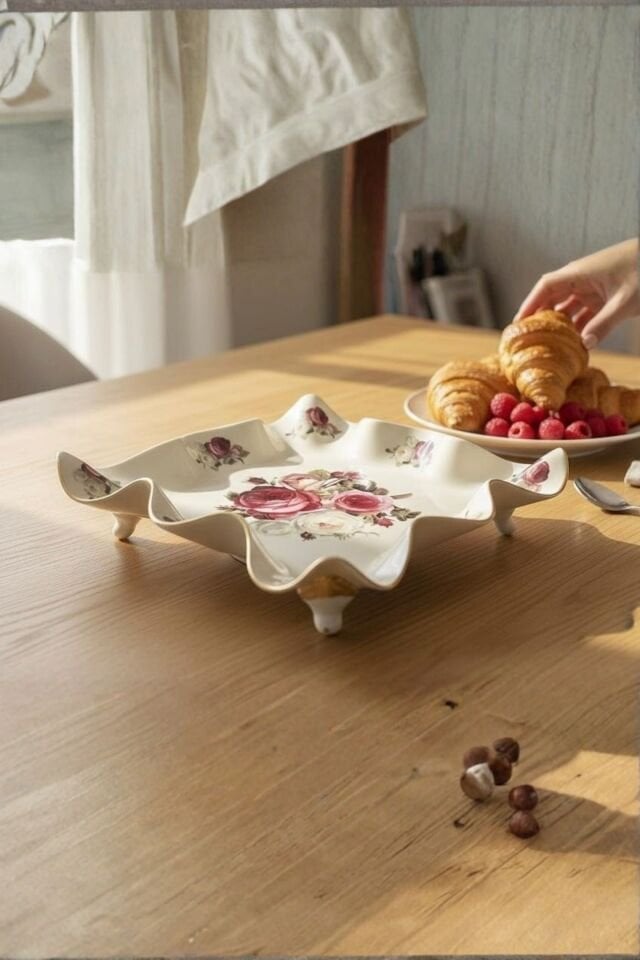 Rose Kare Ayaklı Sunum Tabak 21x21 Cm - Sunumluk